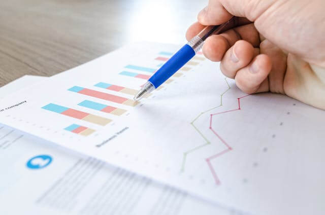 Using Intent Data to Attract High-Quality B2B Leads in 2025